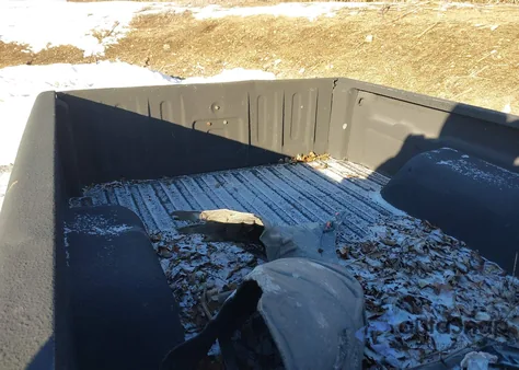 1998 GMC Sonoma Sl z USA, uszkodzony, nr VIN 1GTCS1441WK516519